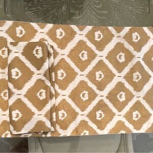 Elegant Gold and Cream Placemat and Napkin Set